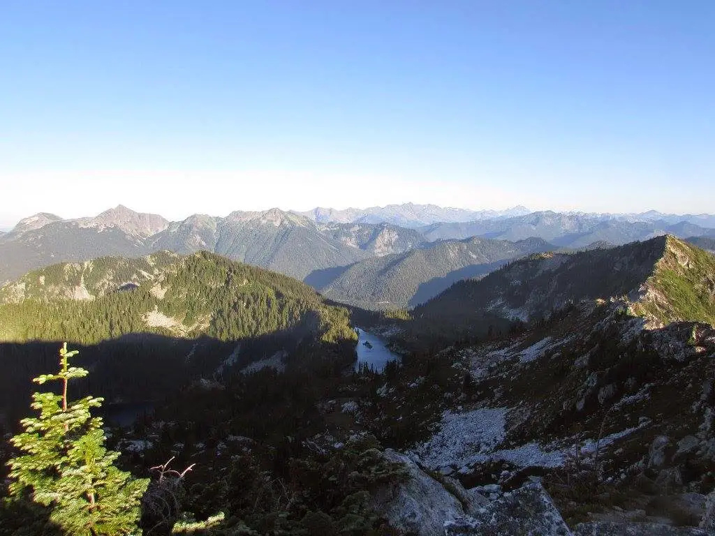 minotaur lake and labyrinth mountain