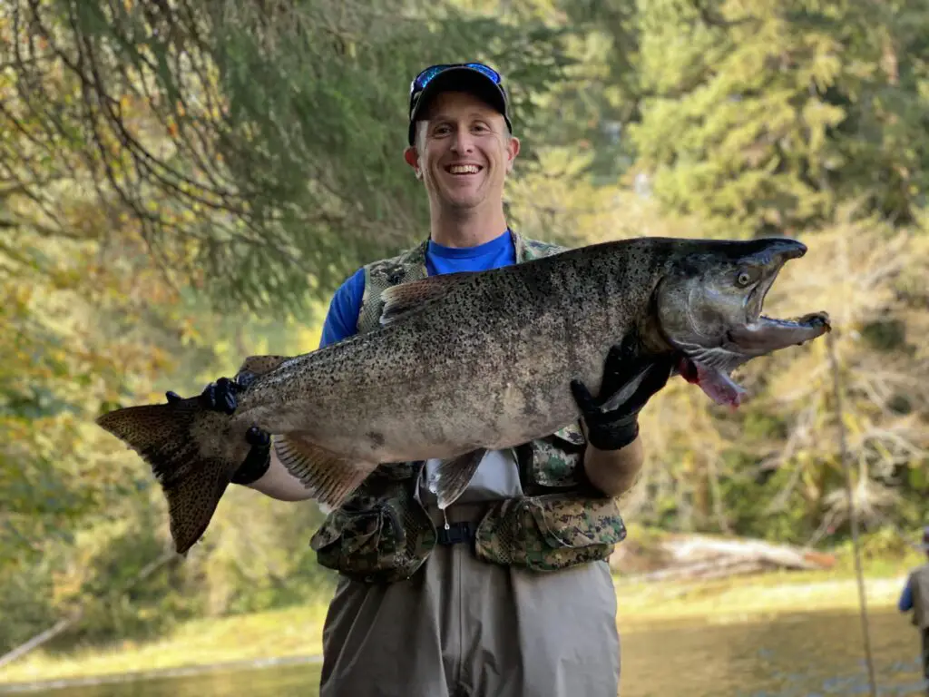 Kyle with 22 lb king from Forks