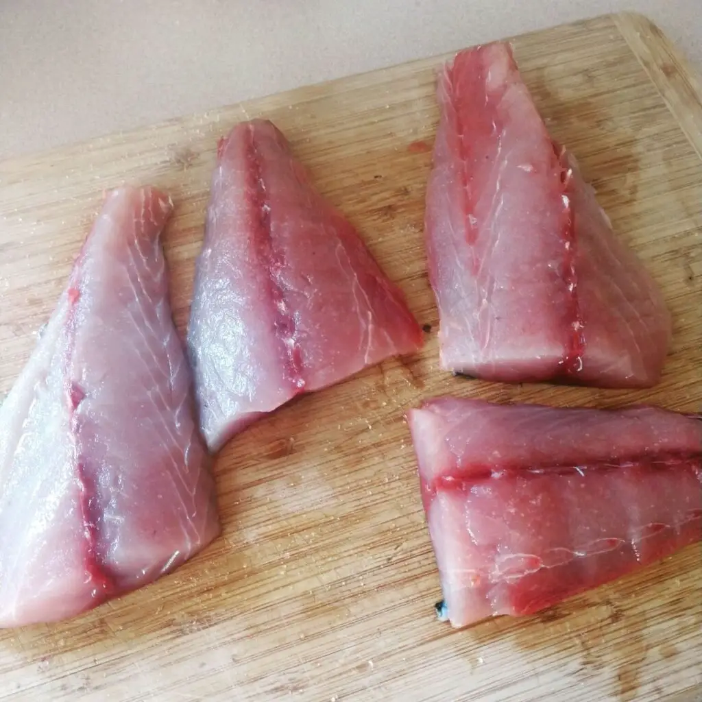 Raw mackerel